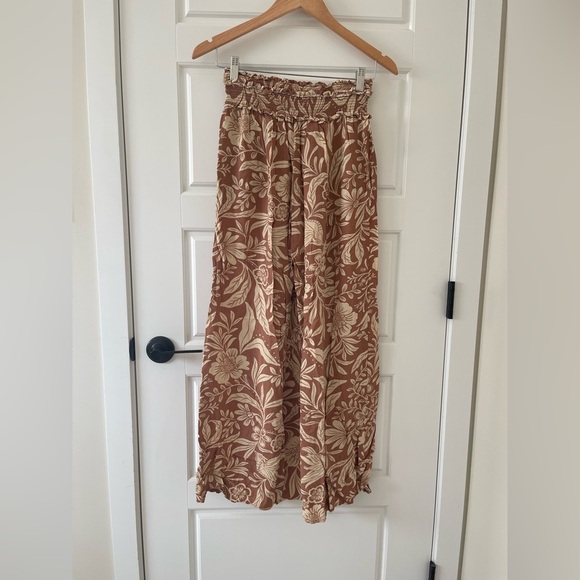 Patrons of Peace Brown and Cream Floral Pants | M - Picture 5 of 7